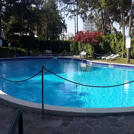 Apartment For 4 People With Shared Pool Close To The Sea Lignano Sabbiadoro